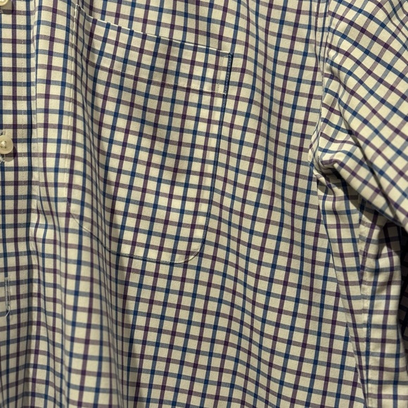 Kirkland Signature Traditional Fit Checkered Dress Shirt - Picture 4 of 5